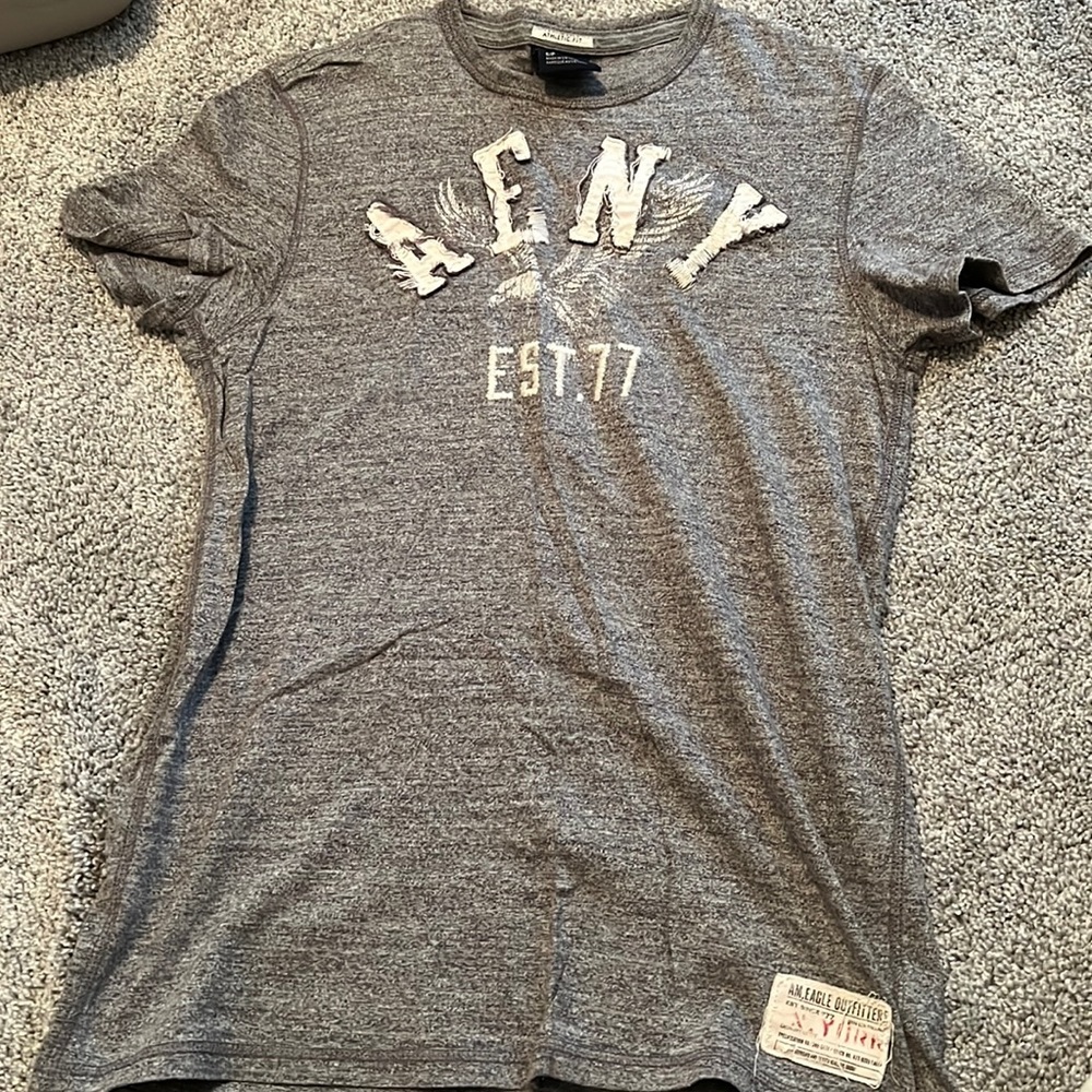 American Eagle Men's Athletic Fit Short Sleeve Vintage T-Shirt size small